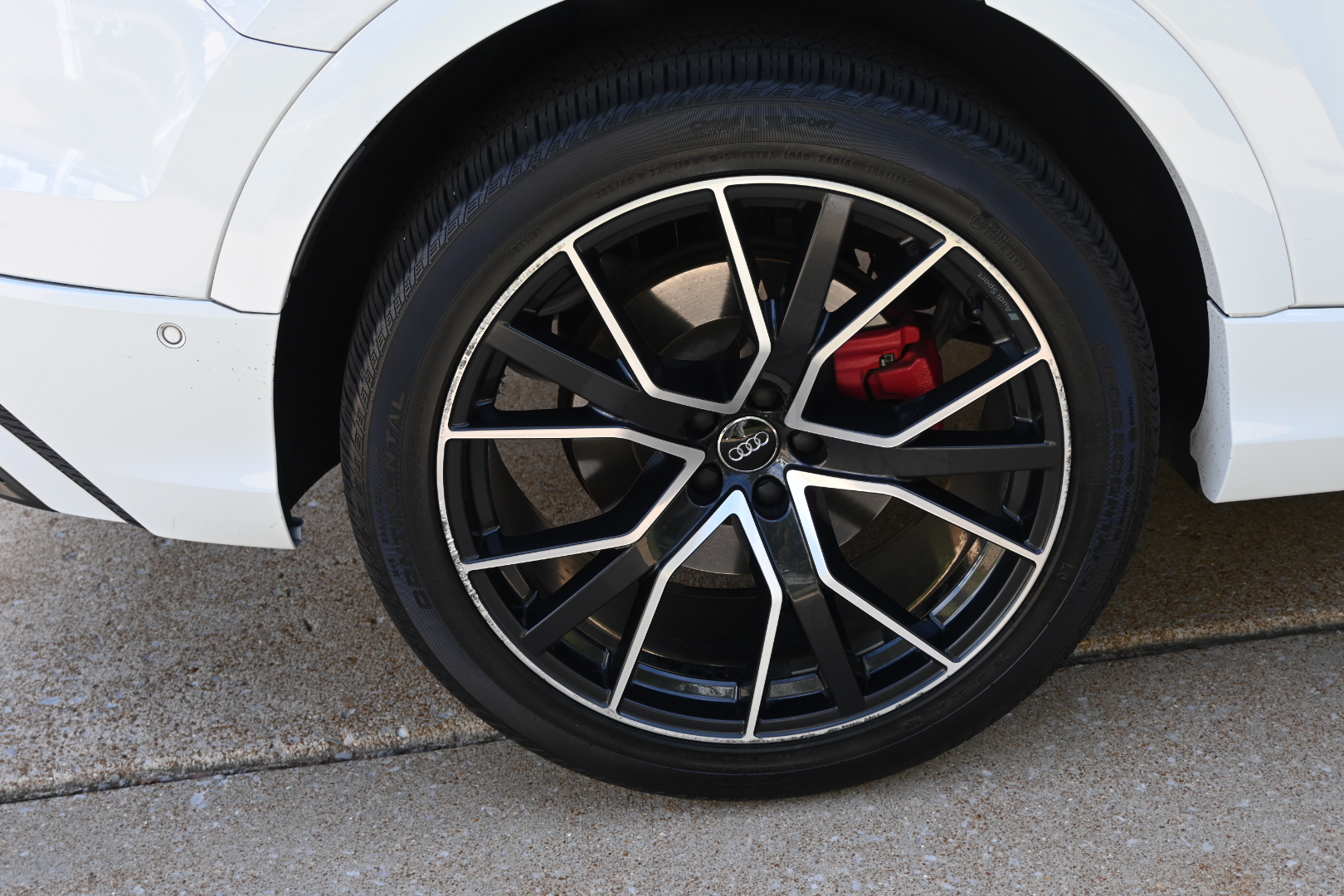 Used 2019 Audi Q8 Prestige AWD/4WD image 9