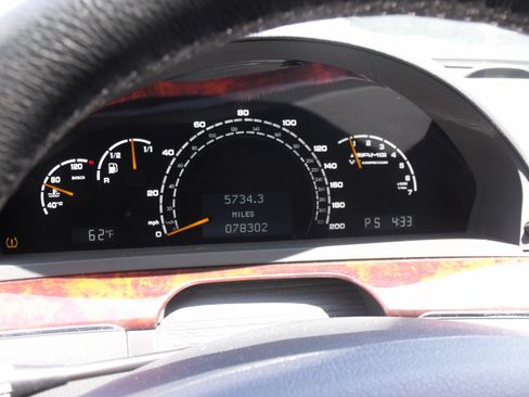 Used 2005 Mercedes-Benz S 55 AMG image 10