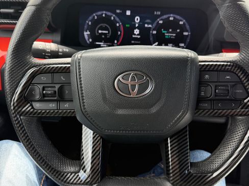 Used 2024 Toyota Tacoma TRD Off-Road AWD/4WD image 10