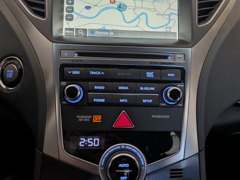 Used 2016 Hyundai Azera image 23