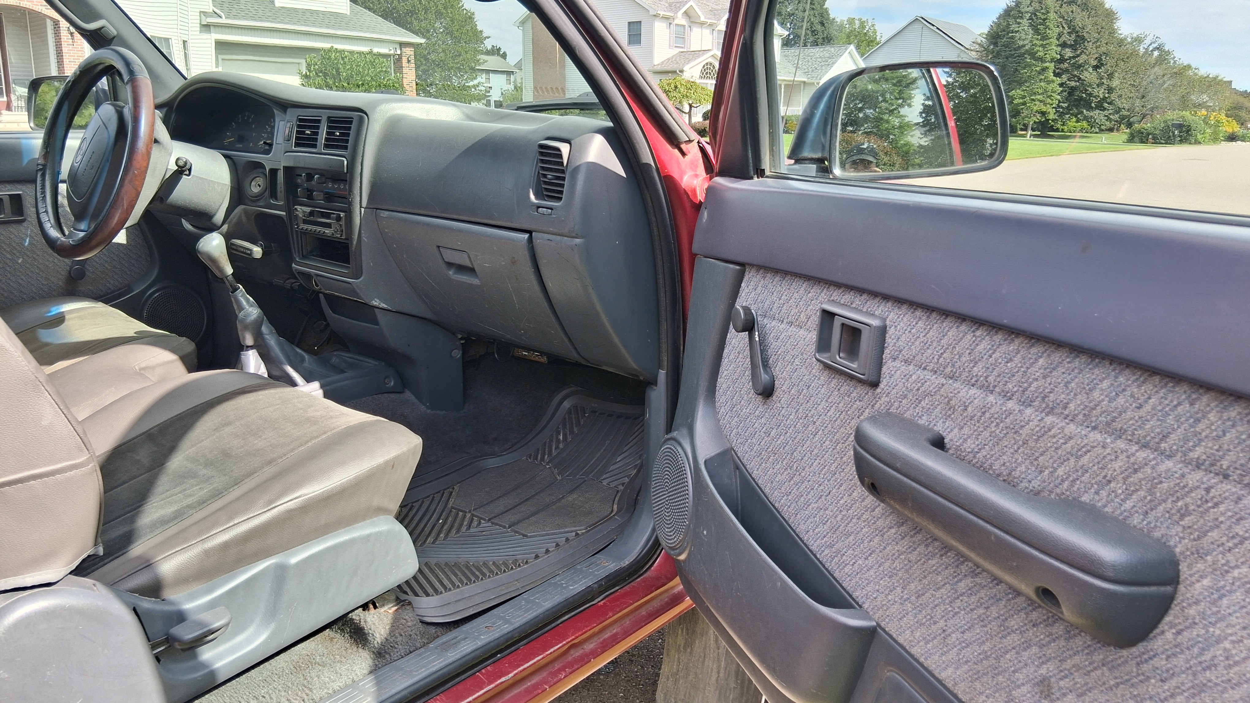 Used 1995 Toyota Tacoma 4x4 Xtracab V6 image 6