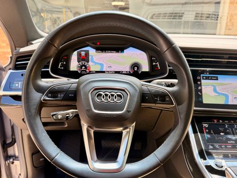 Used 2021 Audi Q8 Prestige AWD/4WD image 17