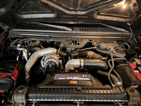 Used 2006 Ford F350 Lariat image 4