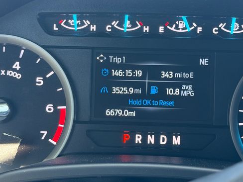 Used 2021 Ford F350 XLT w/ XLT Premium Package AWD/4WD image 14