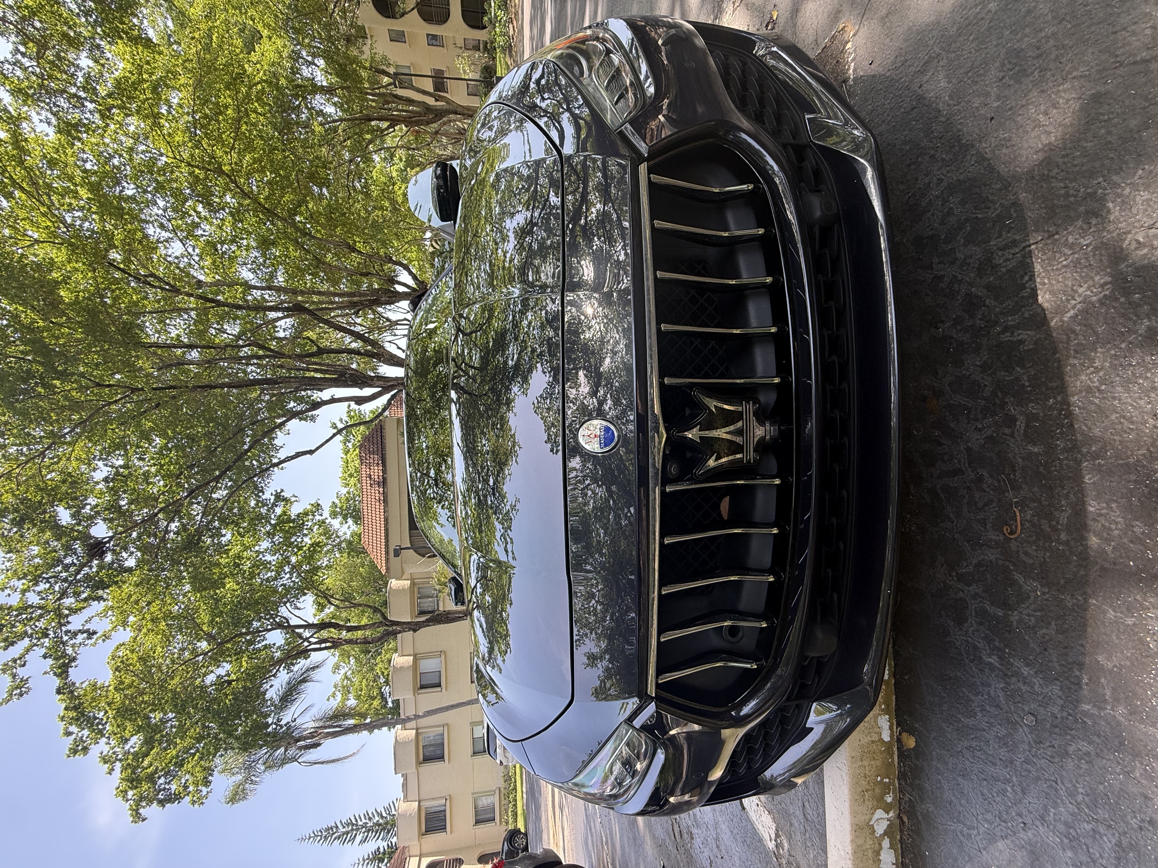 Used 2019 Maserati Ghibli S RWD image 1