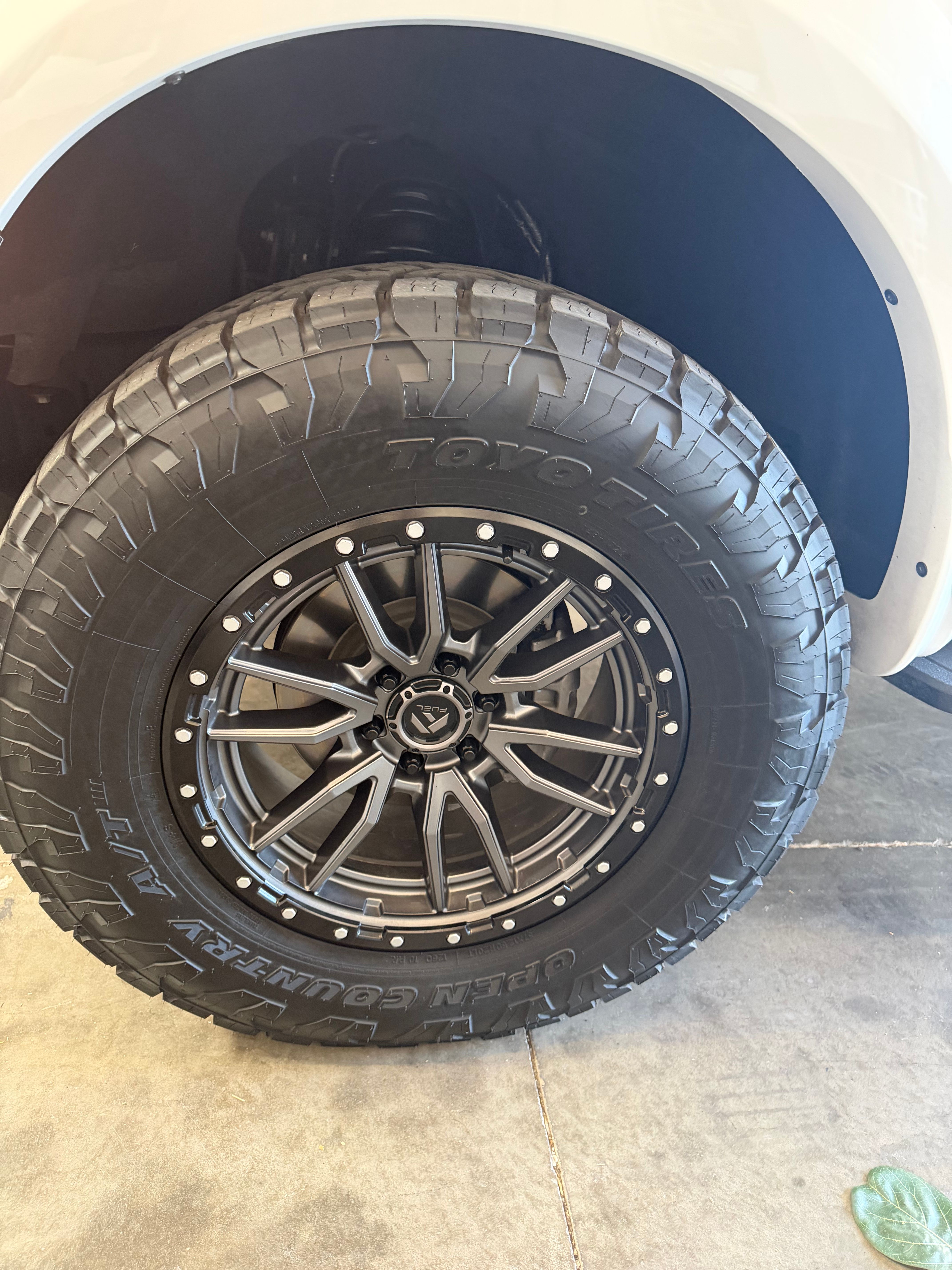 Used 2022 Ford F150 Raptor w/ Raptor 37 Performance Package AWD/4WD image 8