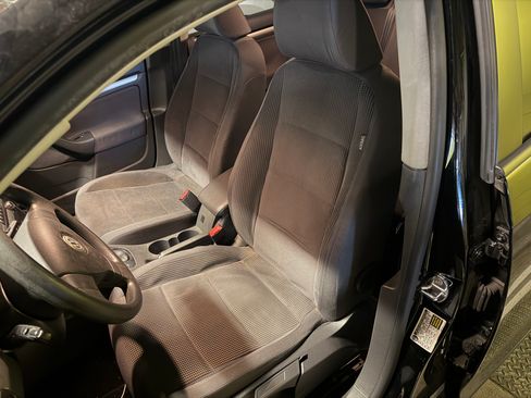 Used 2009 Volkswagen Jetta S image 15