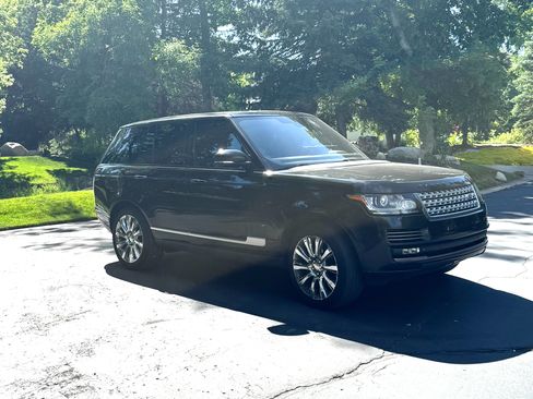 Used 2014 Land Rover Range Rover Supercharged image 1