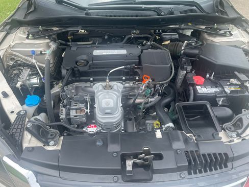 Used 2015 Honda Accord EX-L image 12