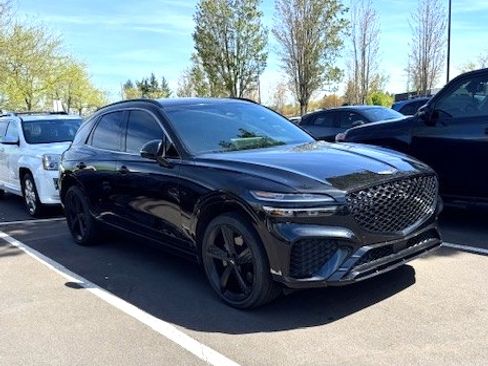 Used 2022 Genesis GV70 2.5T w/ Sport Prestige Package AWD/4WD image 1
