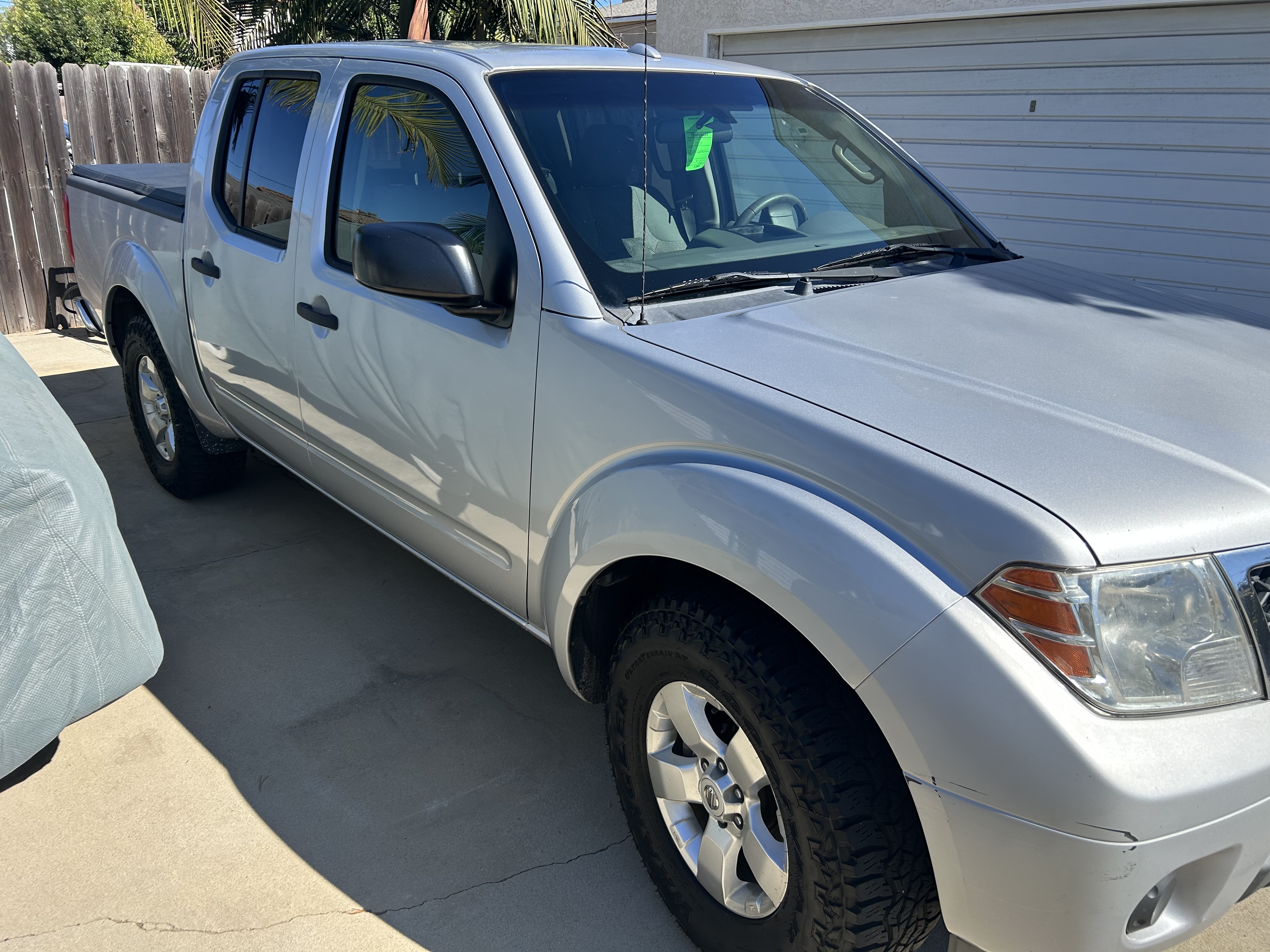Used 2013 Nissan Frontier SV RWD image 4