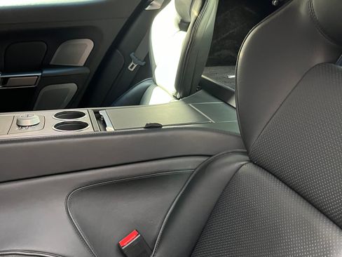 Used 2011 Aston Martin Rapide Luxe image 10