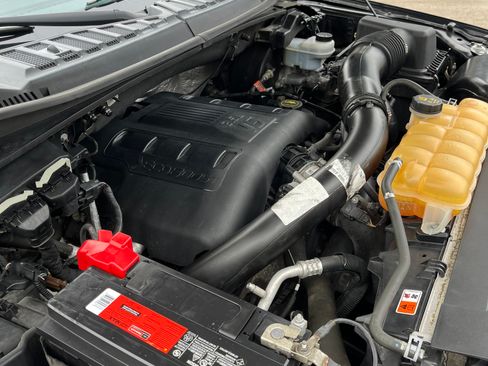 Used 2015 Ford F150 Lariat w/ Equipment Group 501A Mid image 12