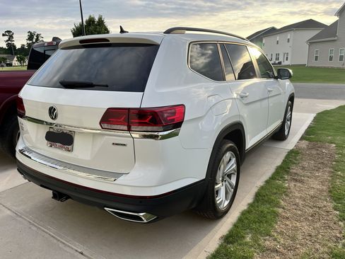 Used 2022 Volkswagen Atlas SE AWD/4WD image 6