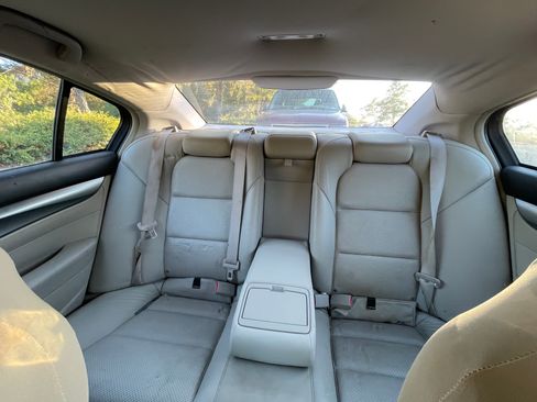 Used 2009 Acura TL w/ Technology Package FWD image 7