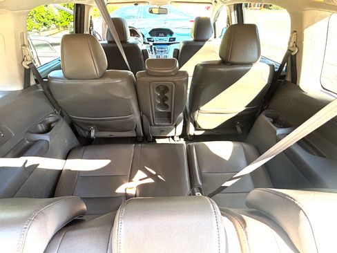 Used 2012 Honda Odyssey Touring image 12