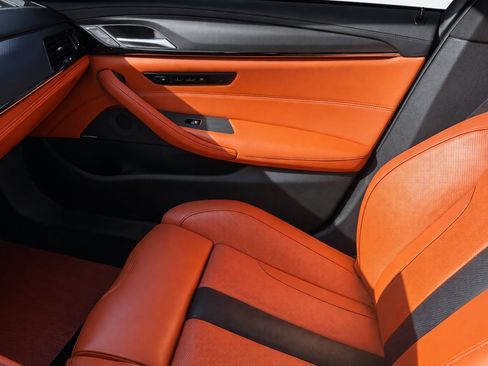 Used 2021 BMW M5 w/ Competition Package image 11