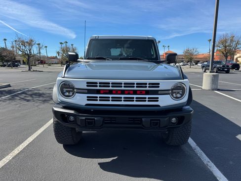 Used 2023 Ford Bronco Heritage Edition AWD/4WD image 5