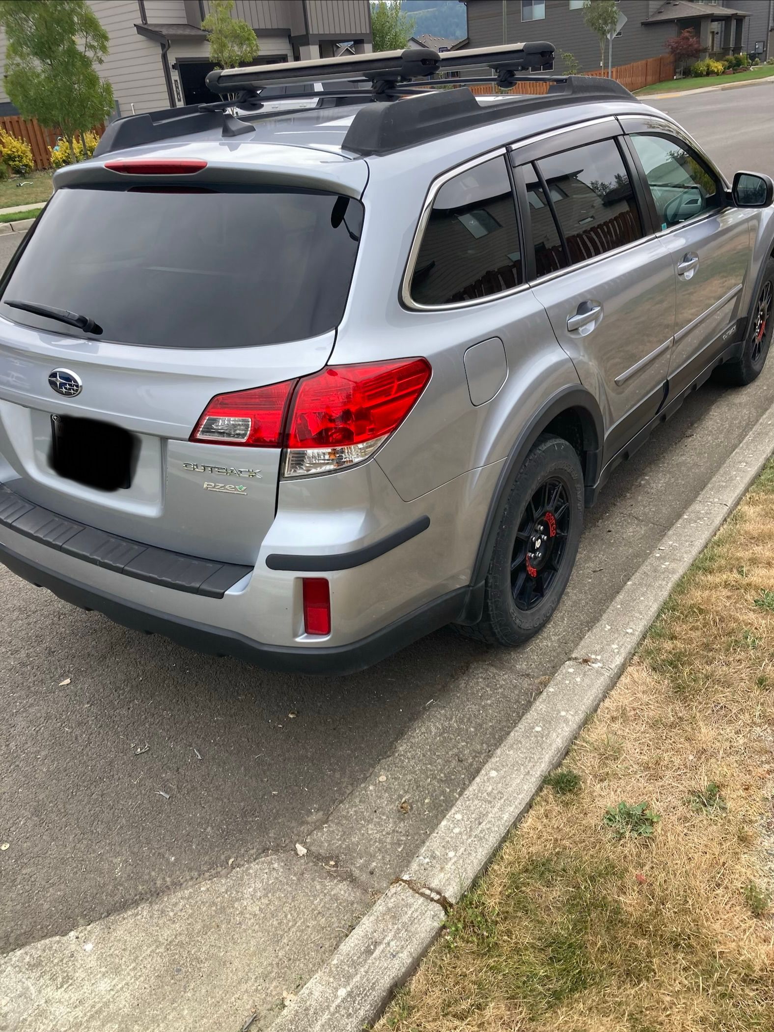 Used 2013 Subaru Outback 2.5i Limited AWD/4WD image 8