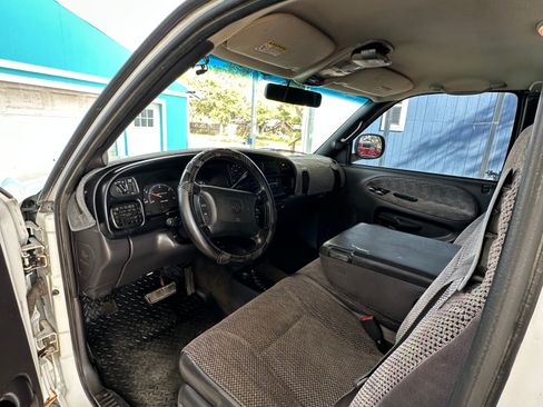 Used 2001 Dodge Ram 2500 Truck 4x4 Quad Cab image 8