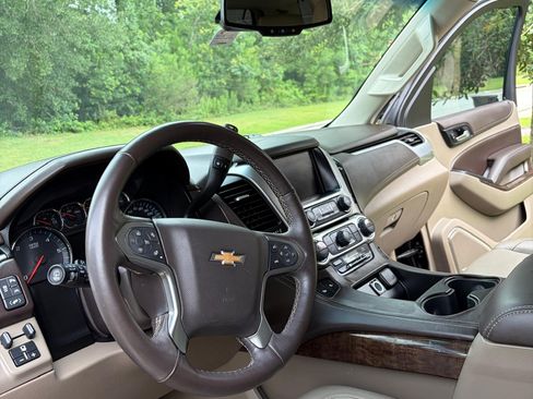 Used 2016 Chevrolet Tahoe LT RWD image 10
