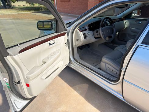 Used 2011 Cadillac DTS Premium w/ Driver Awareness Package image 8