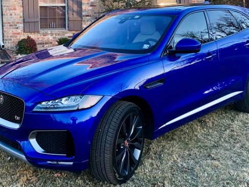 Used 2017 Jaguar F-PACE First Edition AWD/4WD image 2