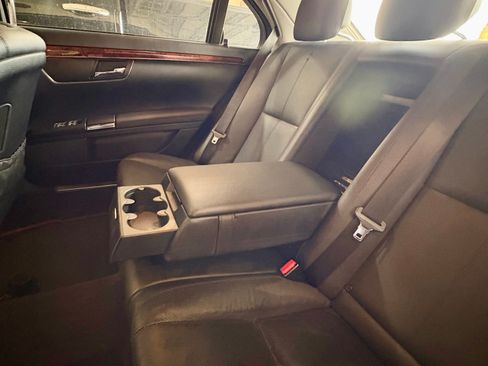 Used 2008 Mercedes-Benz S 550 4MATIC image 14