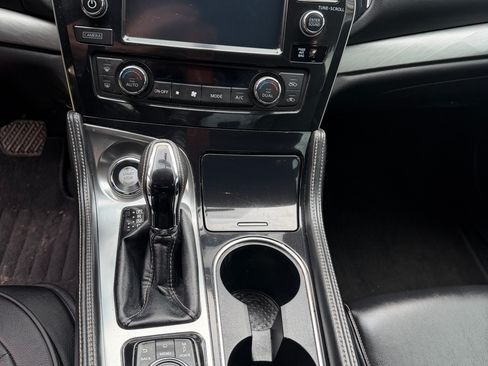Used 2017 Nissan Maxima 3.5 SL image 6