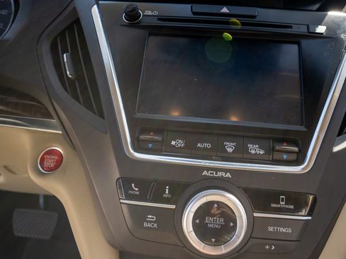 Used 2019 Acura MDX FWD image 10