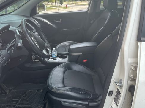 Used 2012 Hyundai Tucson GLS AWD/4WD image 7