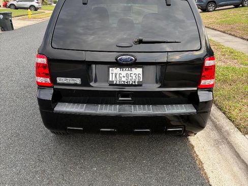 Used 2012 Ford Escape XLT image 4