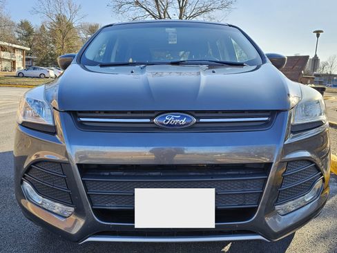 Used 2015 Ford Escape SE image 8