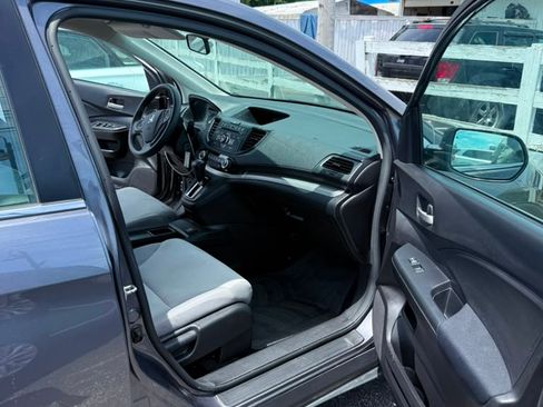 Used 2016 Honda CR-V LX image 10