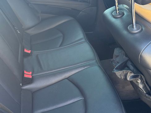 Used 2006 Mercedes-Benz E 350 Sedan image 10