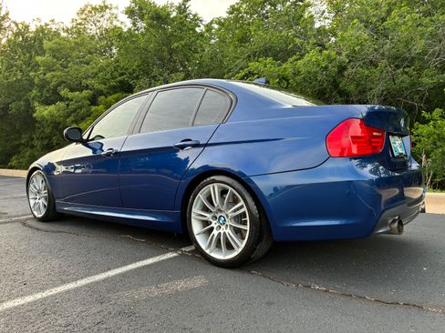 Used 2011 BMW 335i Sedan RWD image 4