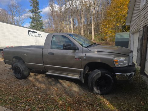 Used 2008 Dodge Ram 2500 Truck ST image 9