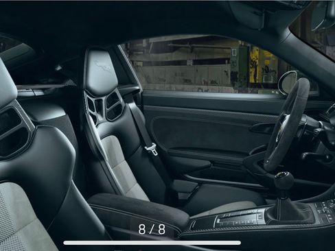 Used 2025 Porsche 718 Cayman GT4 RS RWD image 11