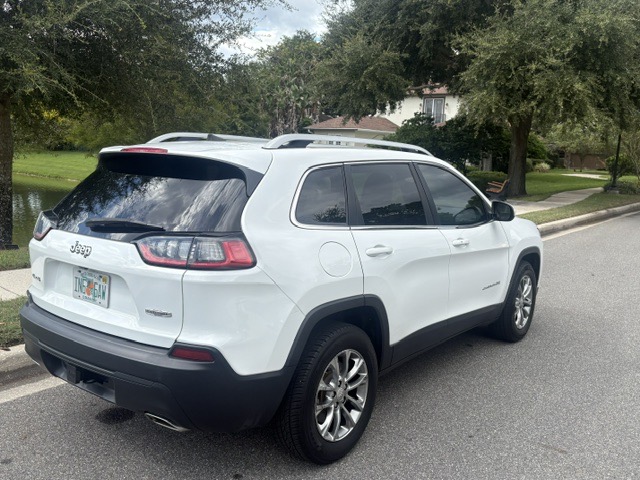 Used 2019 Jeep Cherokee Latitude Plus w/ Trailer Tow Group AWD/4WD image 17