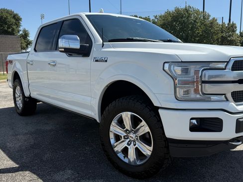 Used 2020 Ford F150 Platinum w/ Equipment Group 701A Luxury image 5