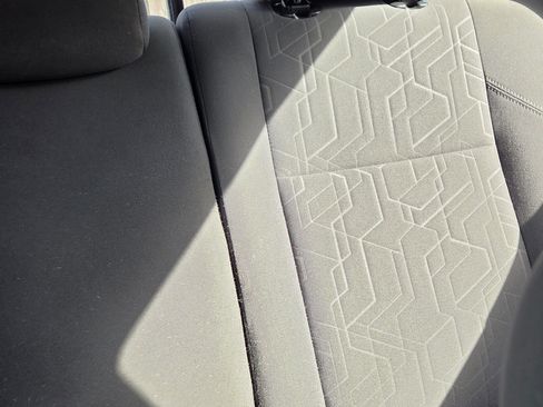 Used 2019 Toyota Tacoma TRD Off-Road image 4