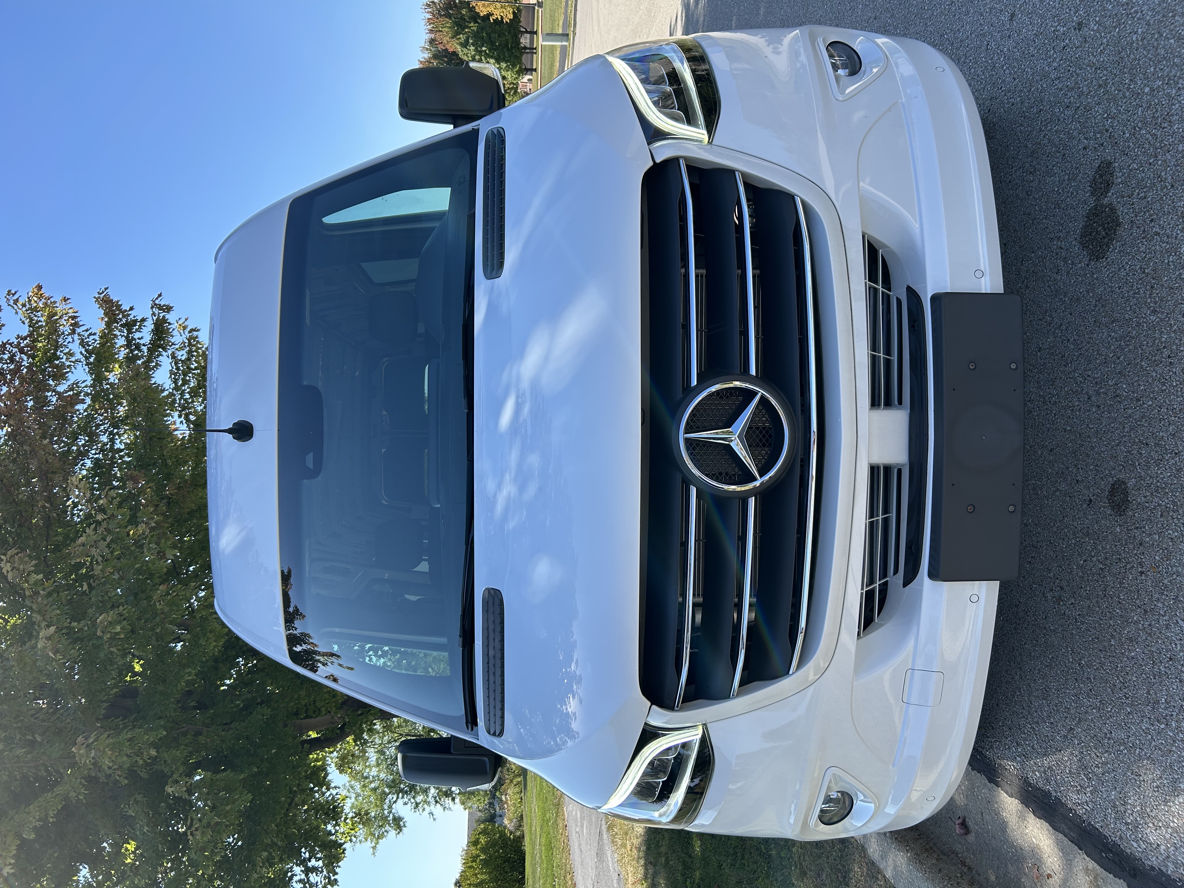 Used 2022 Mercedes-Benz Sprinter 3500 image 1