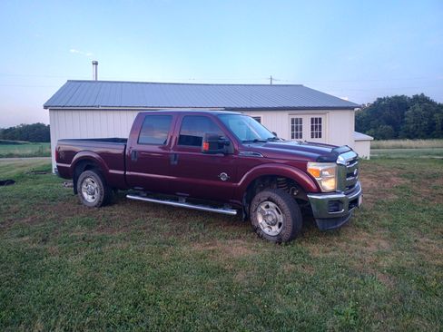 Used 2011 Ford F250 XLT w/ XLT Interior Pkg AWD/4WD image 1