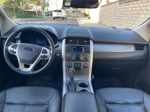 Used 2013 Ford Edge SEL image 9