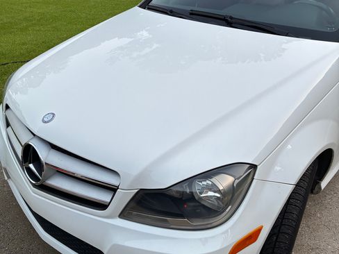 Used 2013 Mercedes-Benz C 250 Coupe image 17