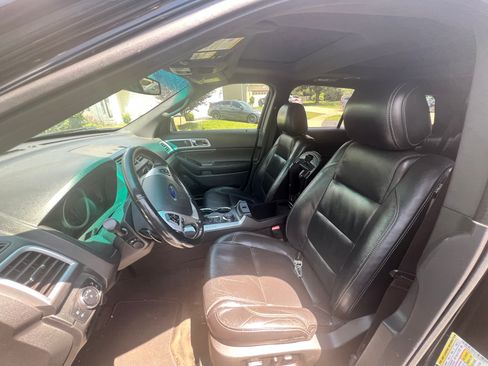 Used 2015 Ford Explorer Sport w/ Equipment Group 401A AWD/4WD image 5