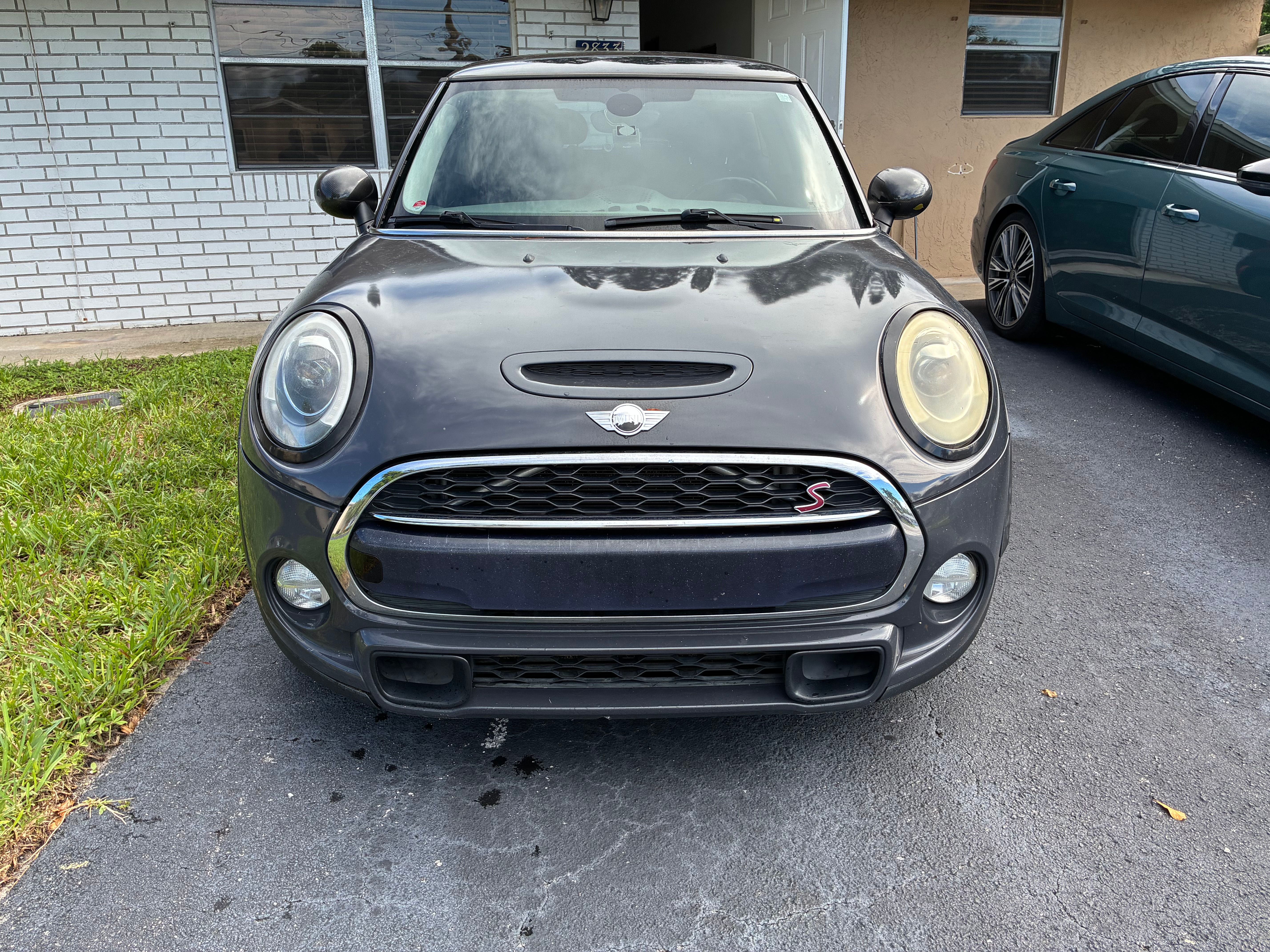 Used 2016 MINI Cooper S w/ Media Package FWD image 1