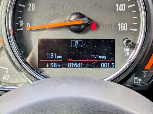 Used 2019 MINI Cooper Clubman S w/ Driver Assistance Package image 25