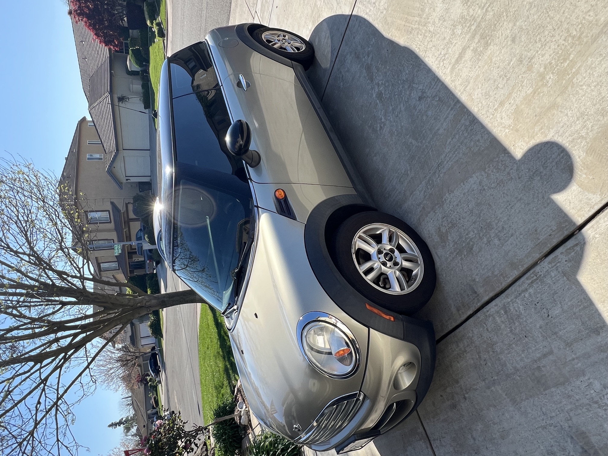 Used 2011 MINI Cooper Hardtop FWD image 1
