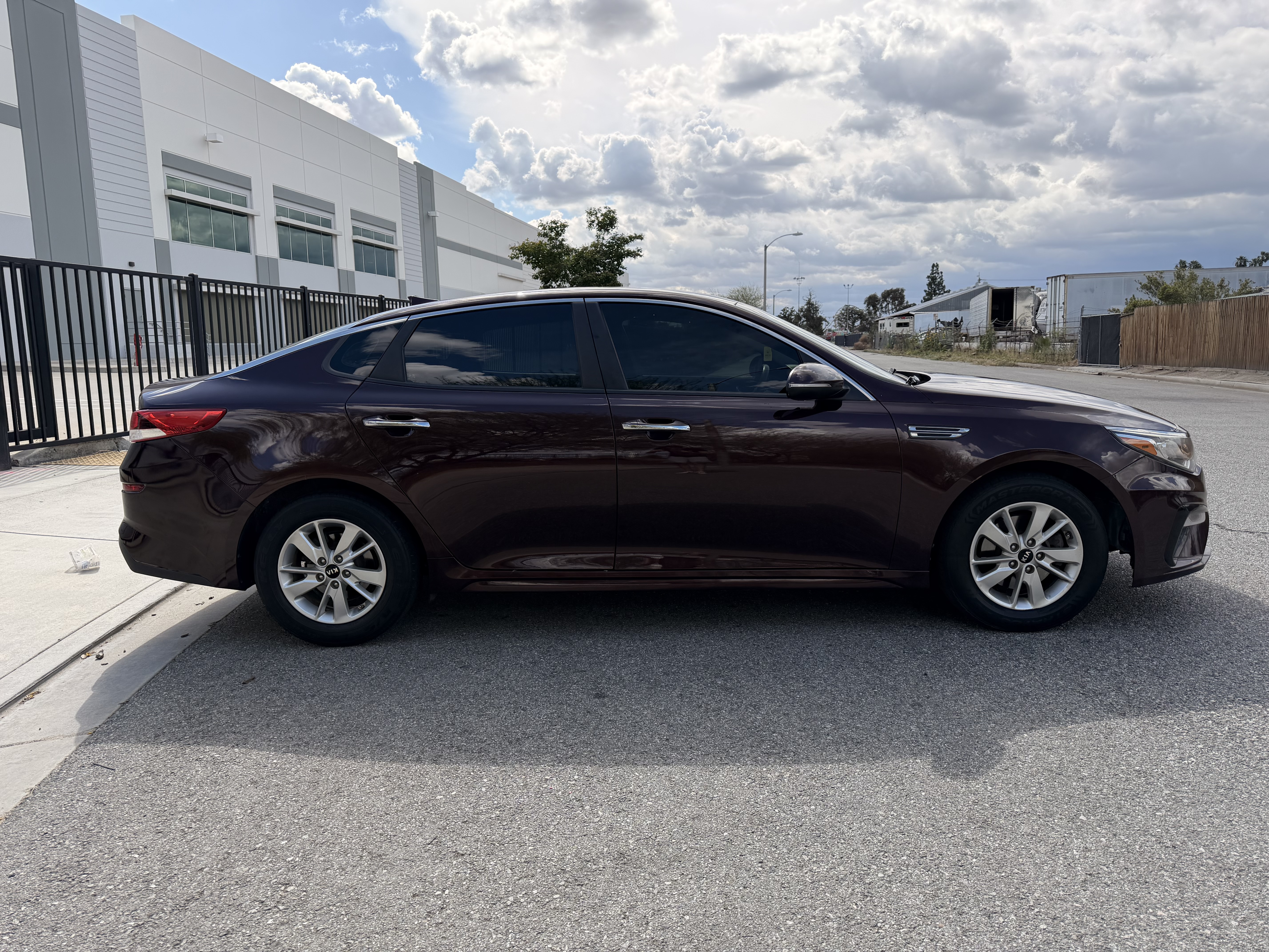 Used 2019 Kia Optima LX FWD image 5
